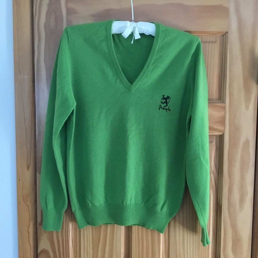 Pringle of Scotland green V neck Sweater
